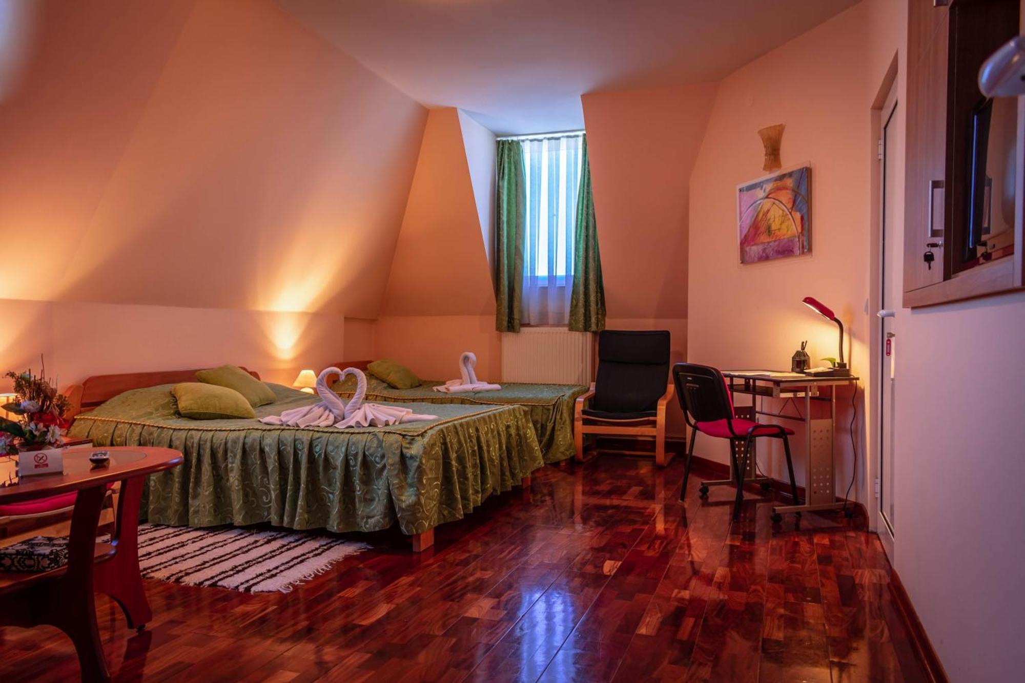 Garni Hotel Lama Kragujevac Ruang foto