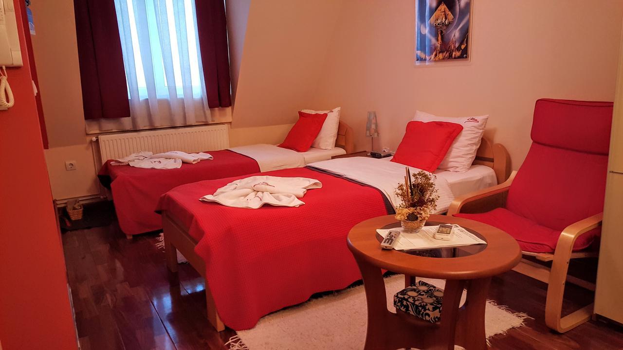 Garni Hotel Lama Kragujevac Bagian luar foto