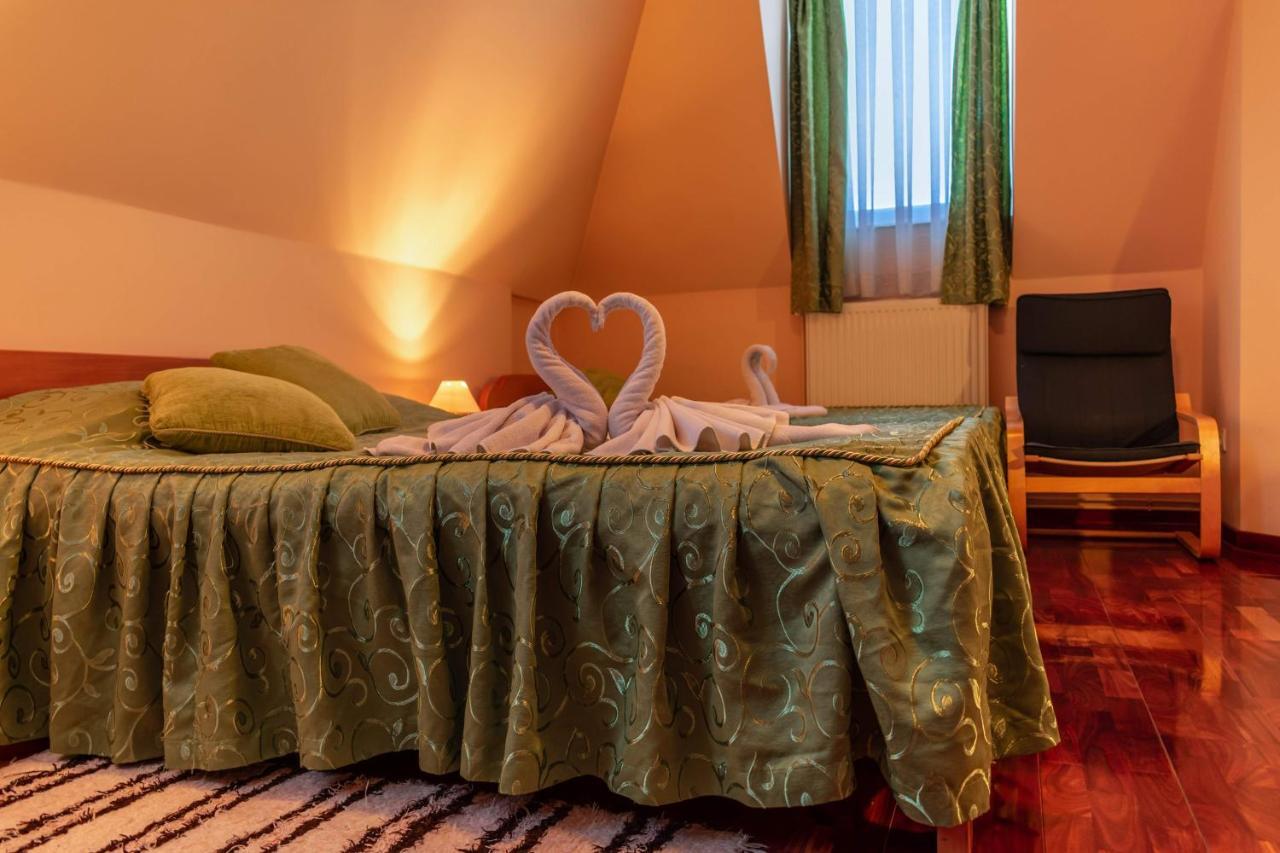 Garni Hotel Lama Kragujevac Bagian luar foto